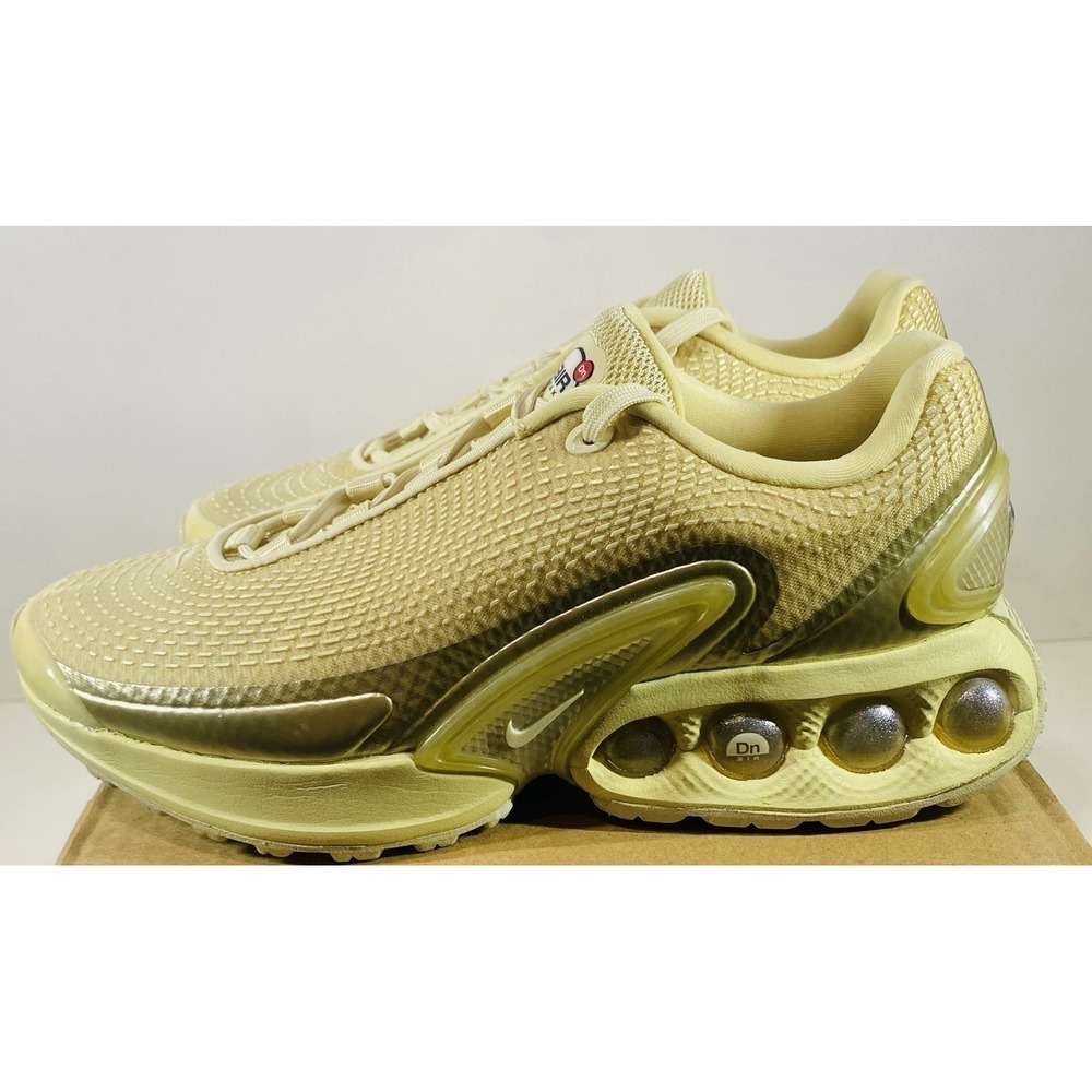 Nike Quest 6 Dune Sanddrift Women's Size 6 Road Running Shoes HV4816-200 NWOB